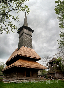 Фото Олени Крушинської, квітень 2008 р.